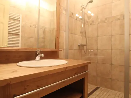 Appart 45m² balcon sud, vue montagne à Lanslebourg : photo 8
