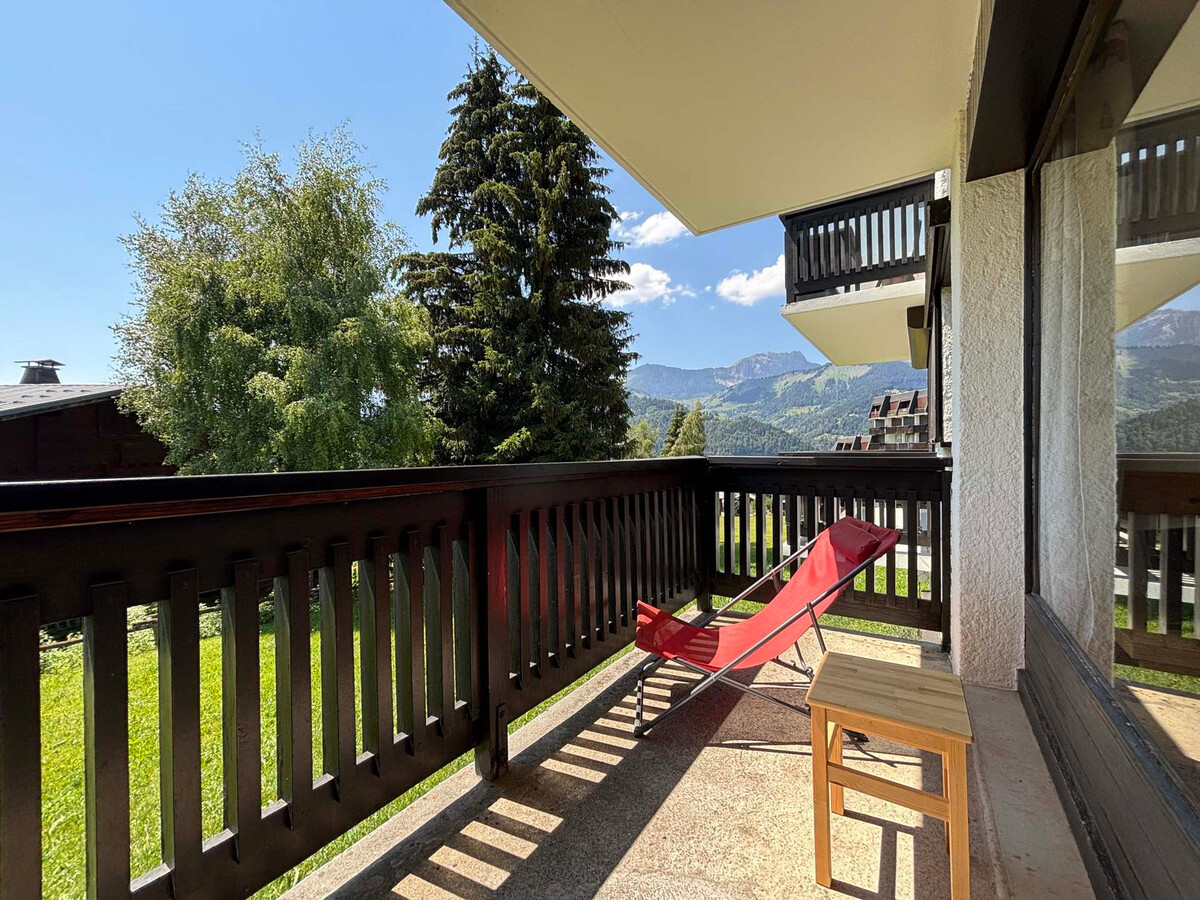 Appartement 40 m² au pied des pistes, balcon Sud - Photo 2