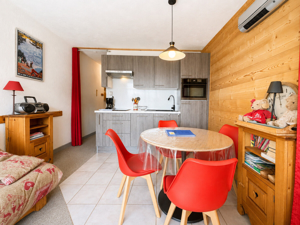 Studio cabine 26m² skis aux pieds, vue Mont Charvin - Photo 12