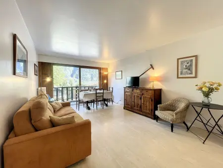 Location appartement à Chamonix Mont Blanc, T2 spacieux 45m² pour 4 pers, centre Chamonix, parking inclus