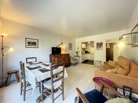 T2 45m² centre Chamonix, parking sécurisé et vue montagne : photo 3