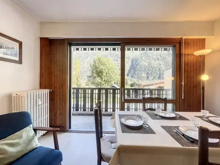 T2 45m² centre Chamonix, parking sécurisé et vue montagne : photo 4
