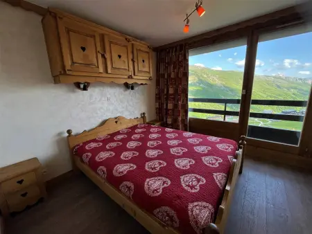 Appartement rénové 3 pièces aux pieds des pistes, Les Menuires : photo 6