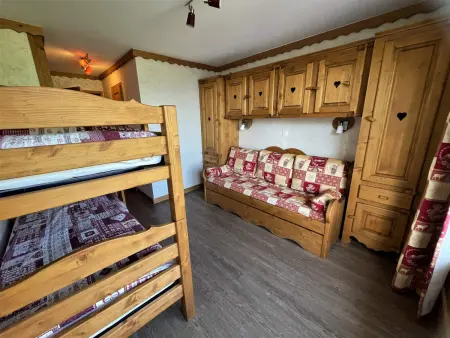 Appartement rénové 3 pièces aux pieds des pistes, Les Menuires : photo 8