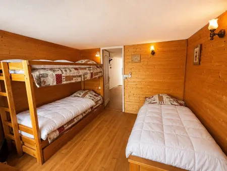 Duplex mezzanine 8 pers. aux Menuires, balcon sud : photo 8