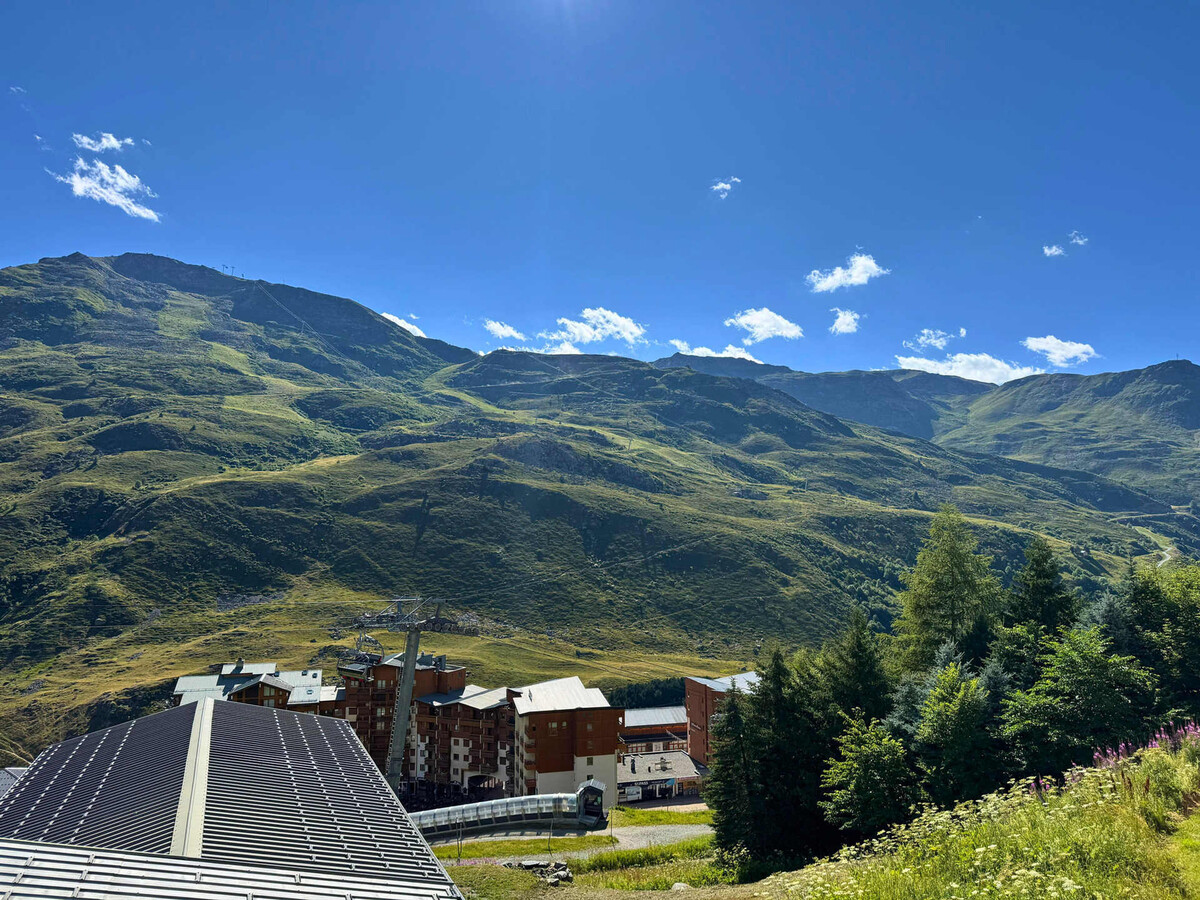 Appart 10 pers. ski-in/ski-out aux Menuires, 2 salles de bain - Photo 10