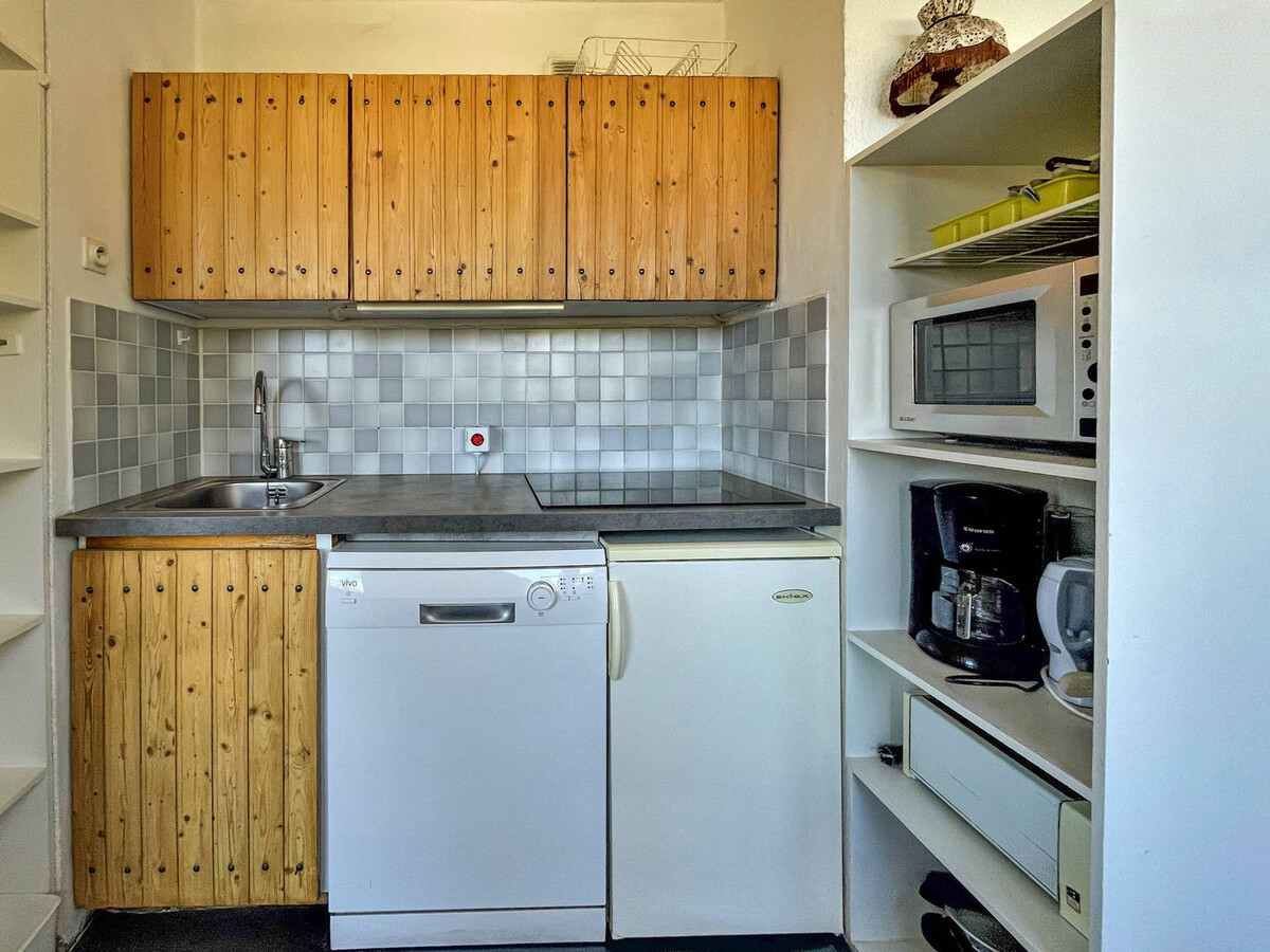 Studio 24m² aux Menuires pour 4, accès ascenseur - Photo 4