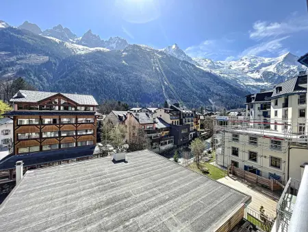 Appartement rénové 47 m² vue Mont-Blanc, Chamonix : photo 12