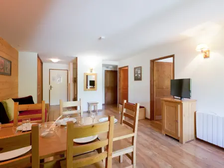 Location appartement à Brides les Bains, Spacieux appartement 8 pers avec balcon et WIFI