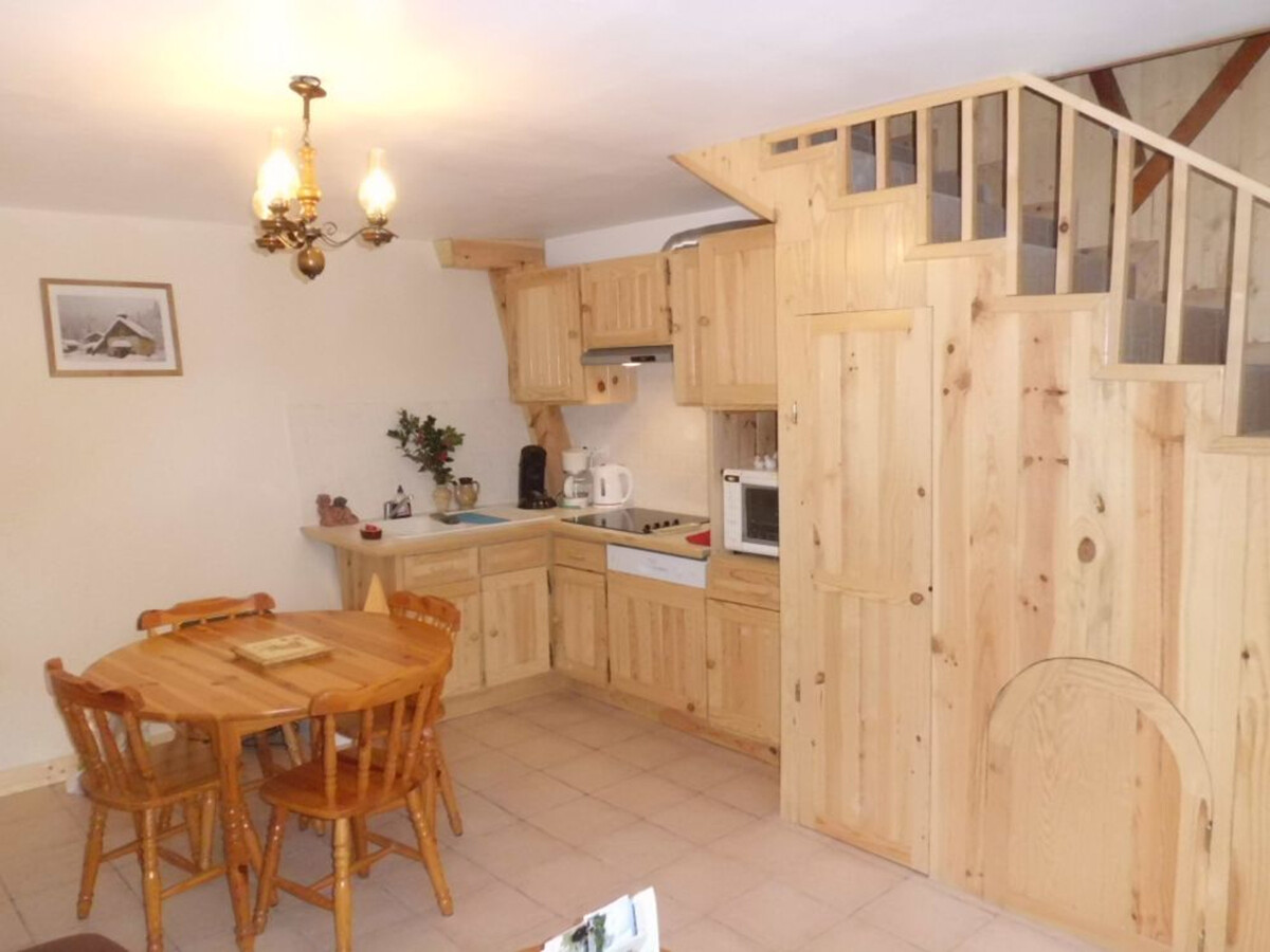 Duplex 2 pièces rénové avec parking à Brides-les-Bains - Photo 2