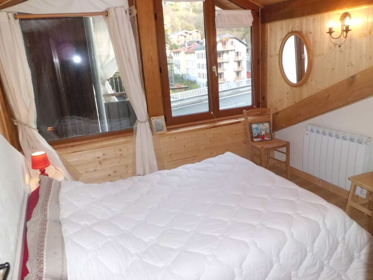 Duplex 2 pièces rénové avec parking à Brides-les-Bains - Photo 3