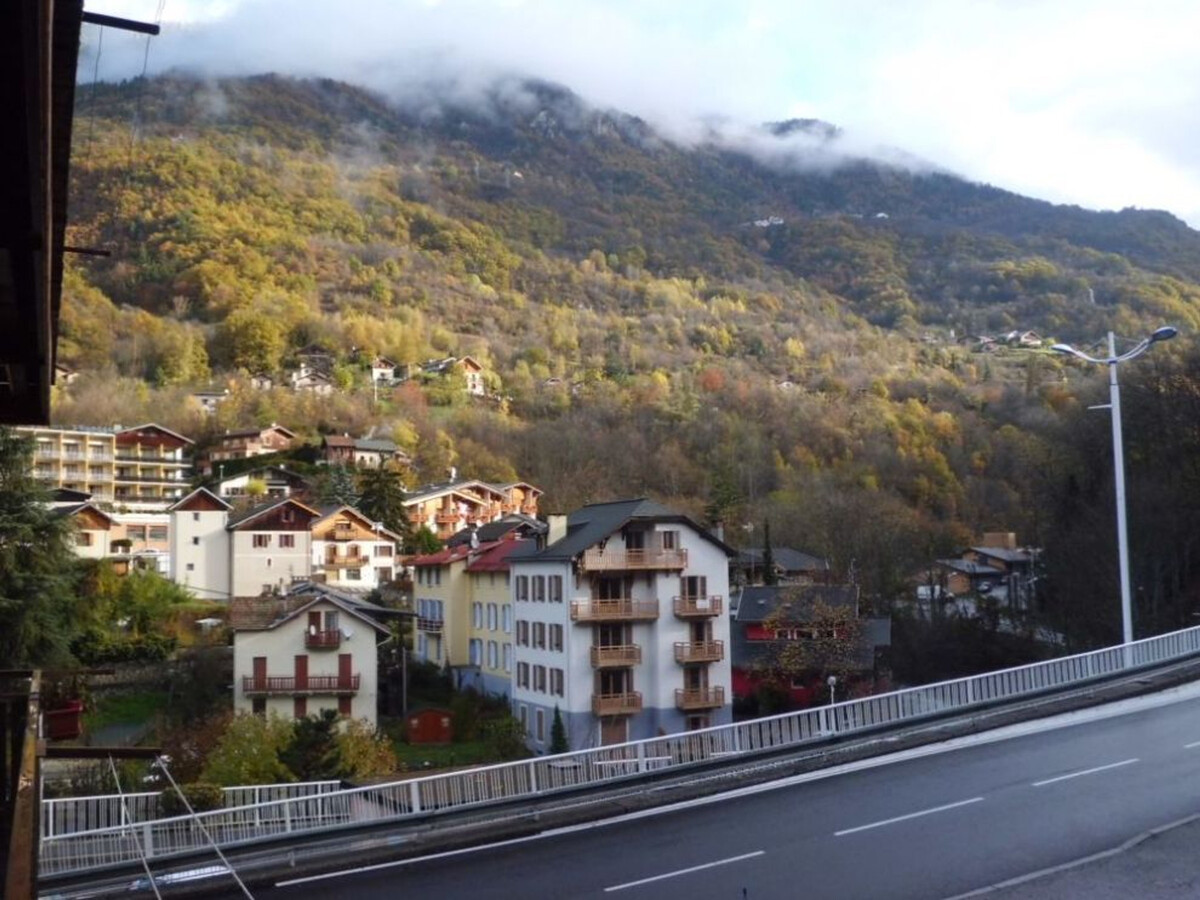 Duplex 2 pièces rénové avec parking à Brides-les-Bains - Photo 5