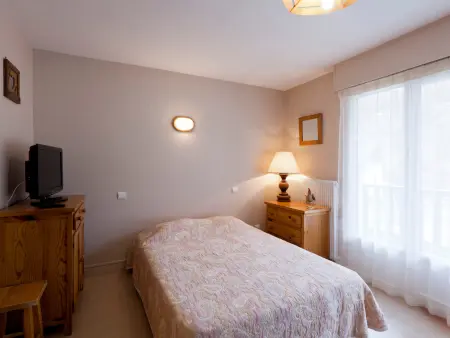 Studio 31 m² centre-ville, balcon sud, 5 personnes : photo 3