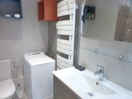 Studio central à Brides-les-Bains avec balcon et WiFi - Photo 5