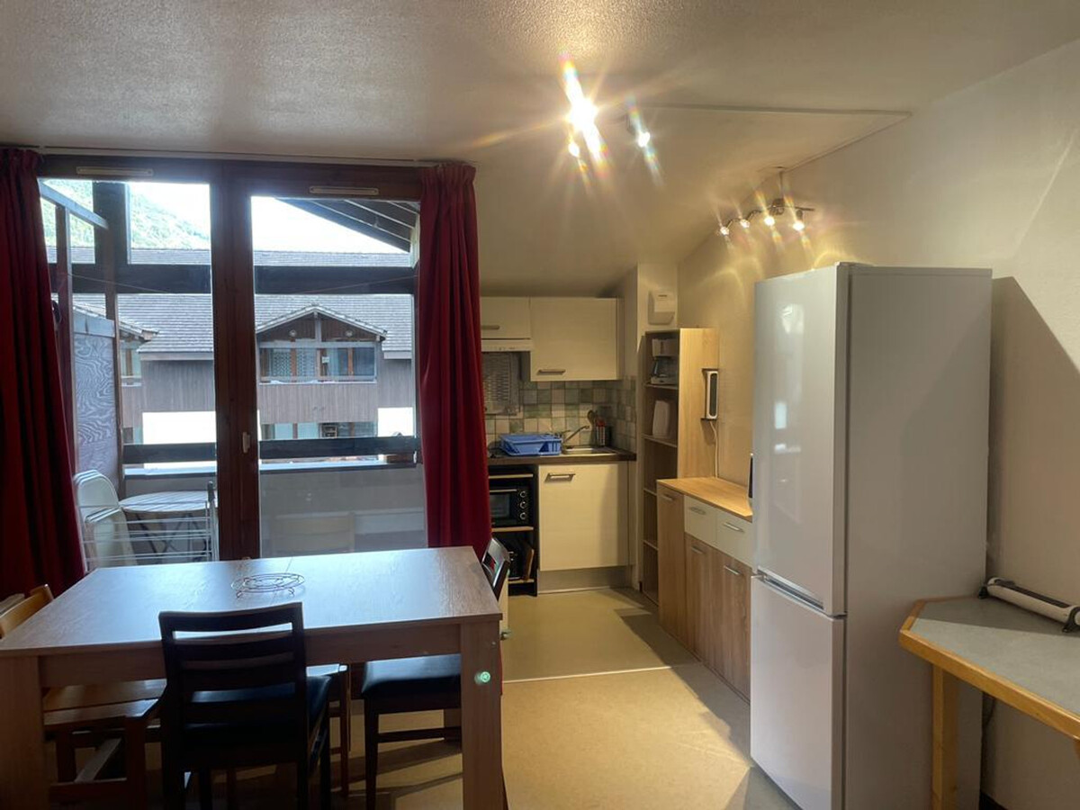 Studio 28m² 4 pers avec balcon et parking à Brides-les-Bains - Photo 5