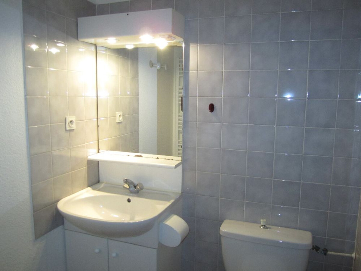 Studio 28m² 4 pers avec balcon et parking à Brides-les-Bains - Photo 6