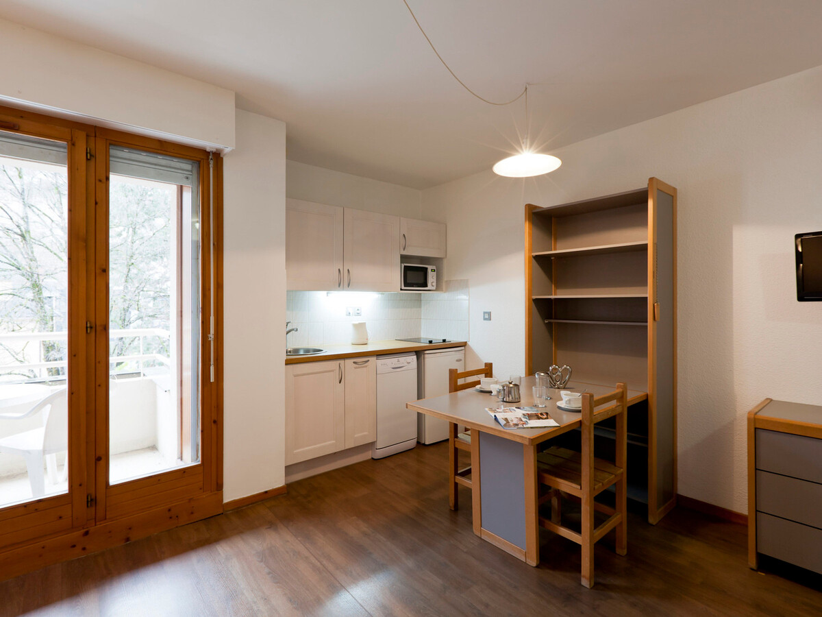 Studio 24m² centre-ville Brides-les-Bains, balcon Nord - Photo 4