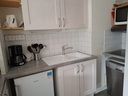Studio 26 m² balcon montagne, centre Brides-les-Bains : photo 3