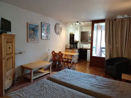 Studio 28 m² vue montagne à Brides-les-Bains, parking inclus : photo 4