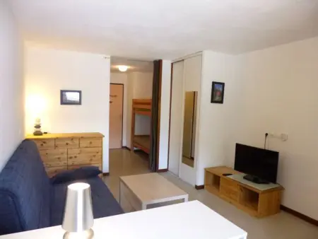 Studio 28m² Équipé avec Balcon, Wi-Fi & Parking - Animaux Bienvenus - Photo 1