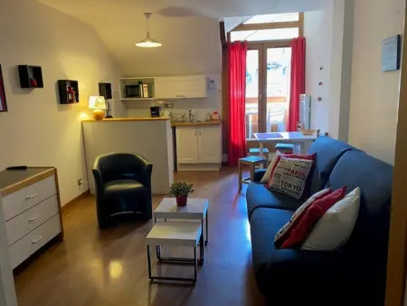 Studio 29 m² balcon sud, parking couvert à Brides-les-Bains : photo 2