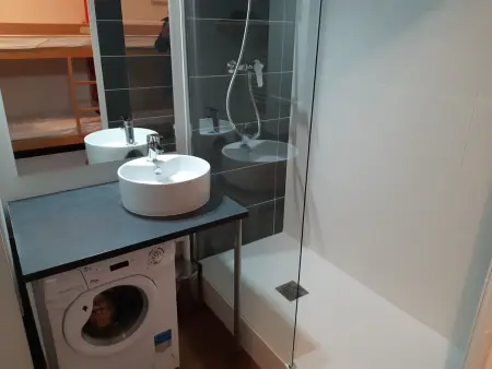 Studio 29 m² balcon sud, parking couvert à Brides-les-Bains : photo 6