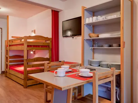 Location appartement à Brides les Bains, Studio rénové 4 personnes avec lave-linge, wifi