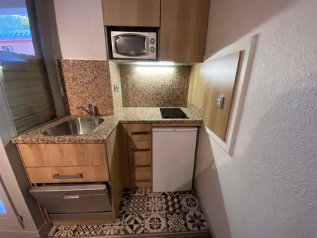 Studio 4 Personnes - Centre Ville, Balcon, Wi-Fi - Photo 3