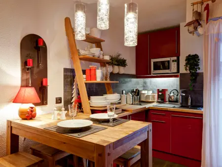 Studio rénové 2* montagne, 4 pers, parking à Brides-les-Bains : photo 9