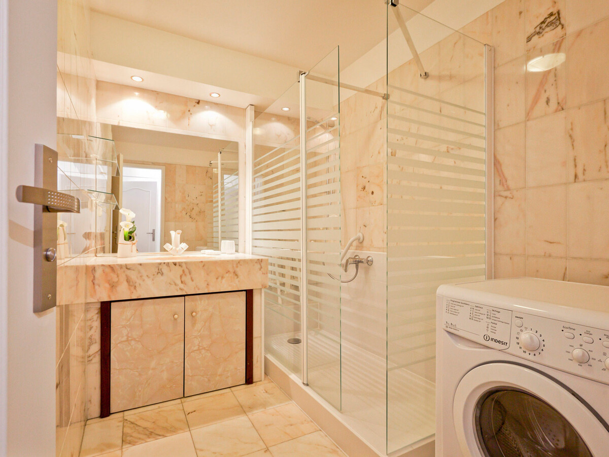 Duplex 90m² 8 pers, centre Brides-les-Bains, parking - Photo 9