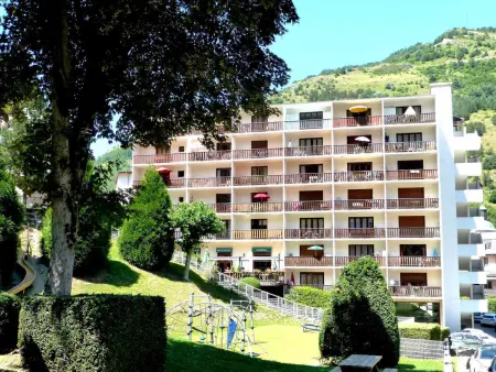 T2 Lumineux avec Balcon et WIFI - Proche Centre, Appartement 4 personnes à Brides les Bains - Photo 10