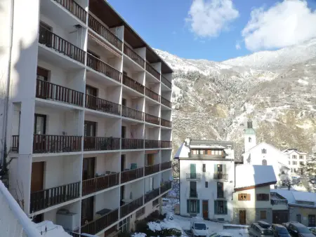 T2 Lumineux avec Balcon et WIFI - Proche Centre, Appartement 4 personnes à Brides les Bains - Photo 14