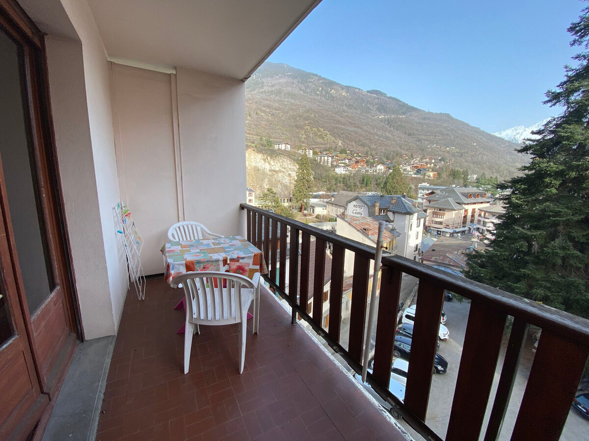 Studio 26 m² balcon sud-est à Brides-les-Bains - Photo 7