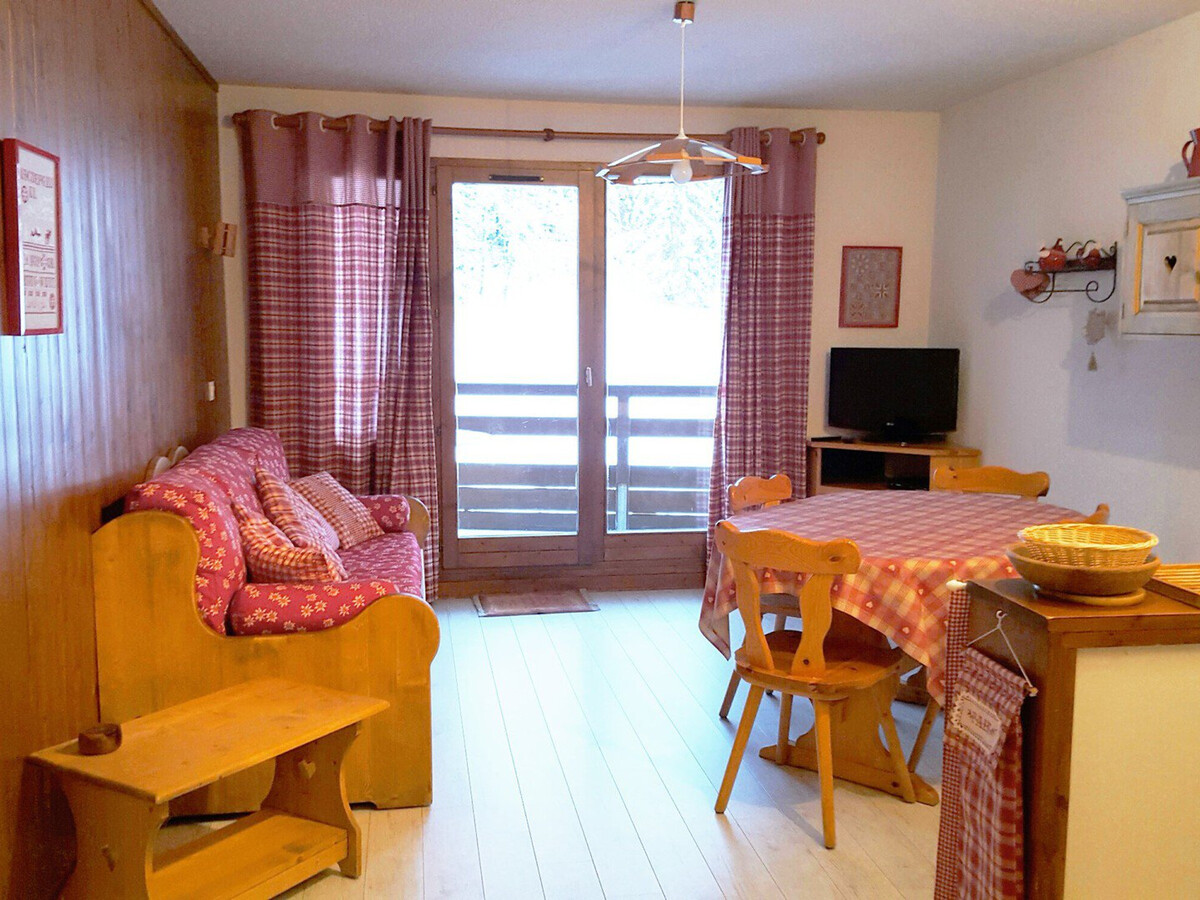 T3 La Tania, skis aux pieds, balcon face aux pistes - Photo 2