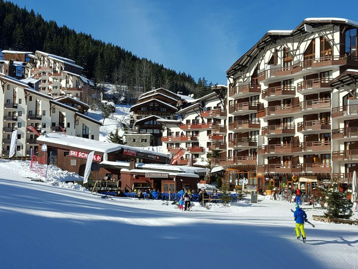 T3 La Tania, skis aux pieds, balcon face aux pistes - Photo 10
