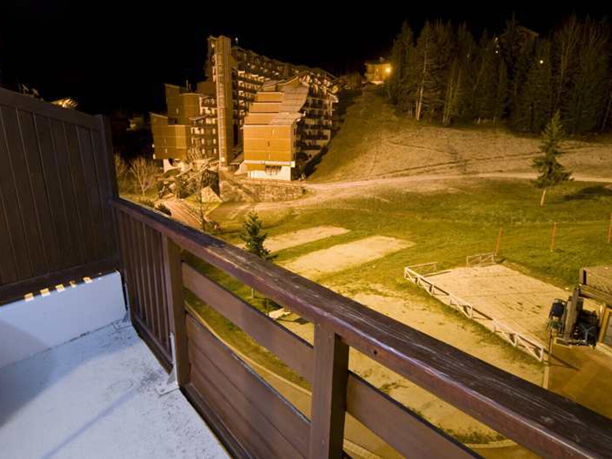 T3 La Tania, skis aux pieds, balcon face aux pistes - Photo 11