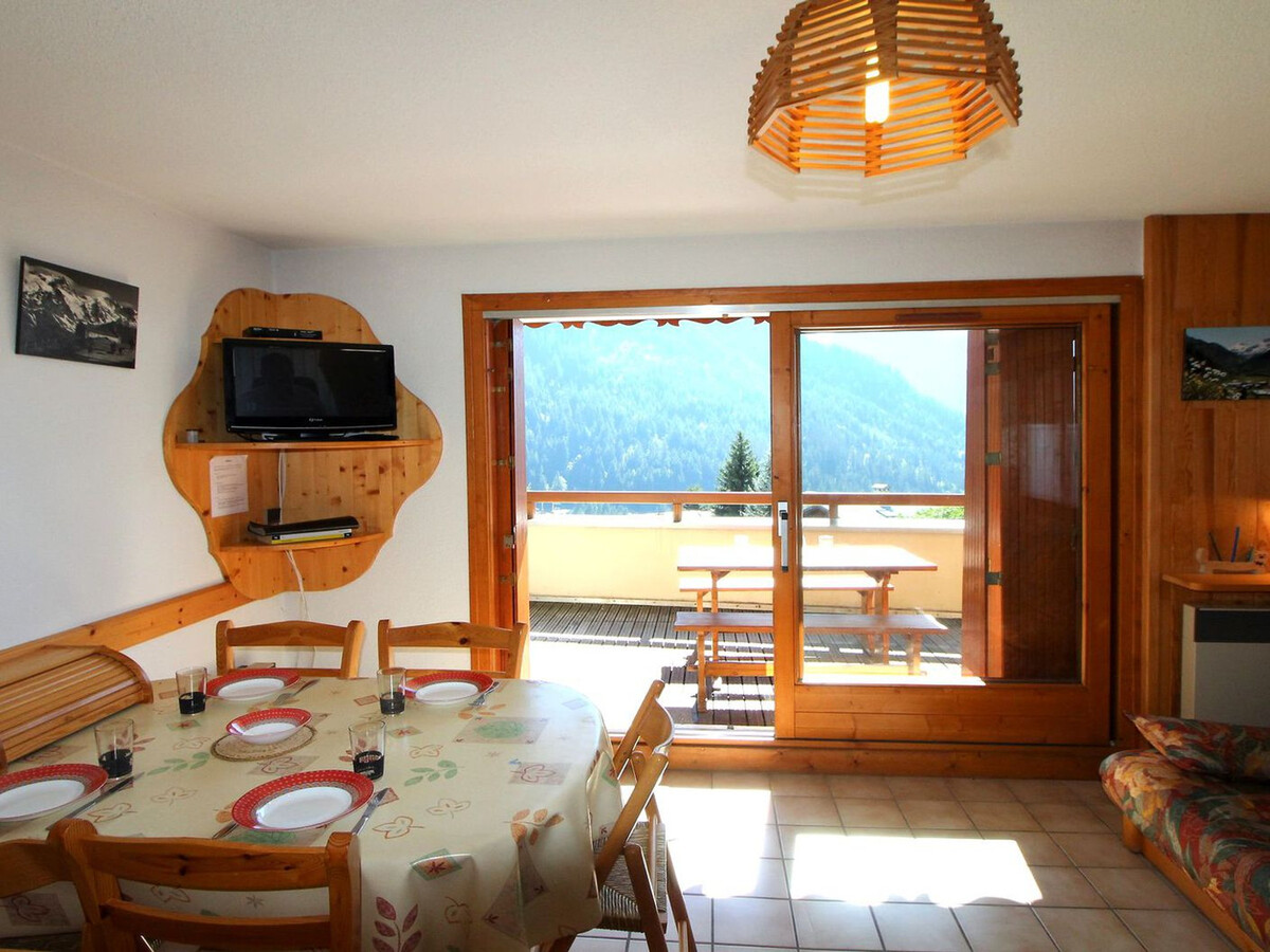 Studio Le Chardonnet 4 pers. à Champagny, balcon vue village - Photo 4