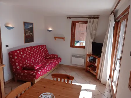 Location appartement à Champagny en Vanoise, Appartement lumineux pour 6 pers, animaux admis à 200 m des pistes