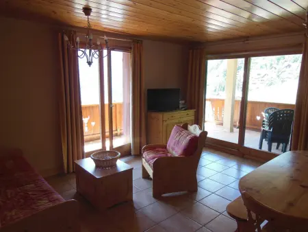 Location appartement à Champagny en Vanoise, Appartement 4 pièces pour 6/7 pers avec WIFI à Champagny en Vanoise