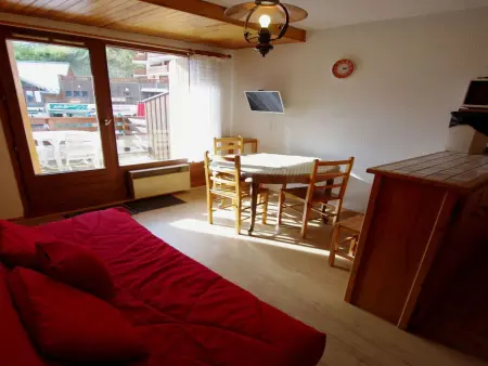 Location appartement à Champagny en Vanoise, Champagny-en-Vanoise: 2P, Balcon, Animaux Admis, 5 Pers