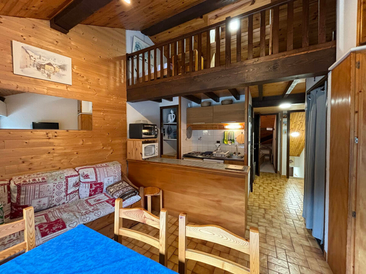 2 pièces mezzanine Champagny-en-Vanoise, balcon vue sud-est - Photo 2