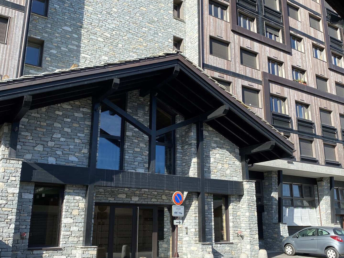 T2 Courchevel 1850 : accès pistes, parking, vue vallée - Photo 19