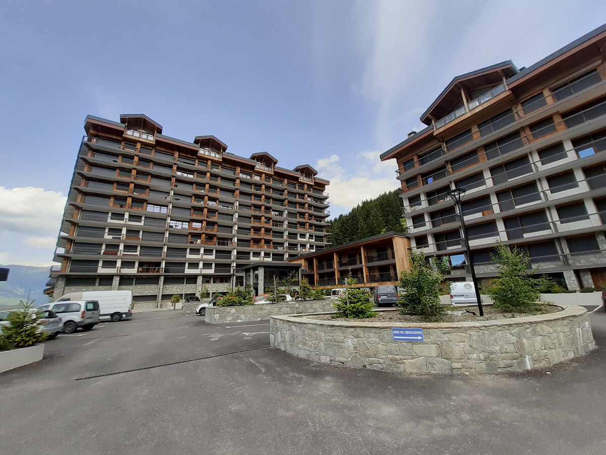 Studio ski aux pieds Courchevel avec parking - Photo 13