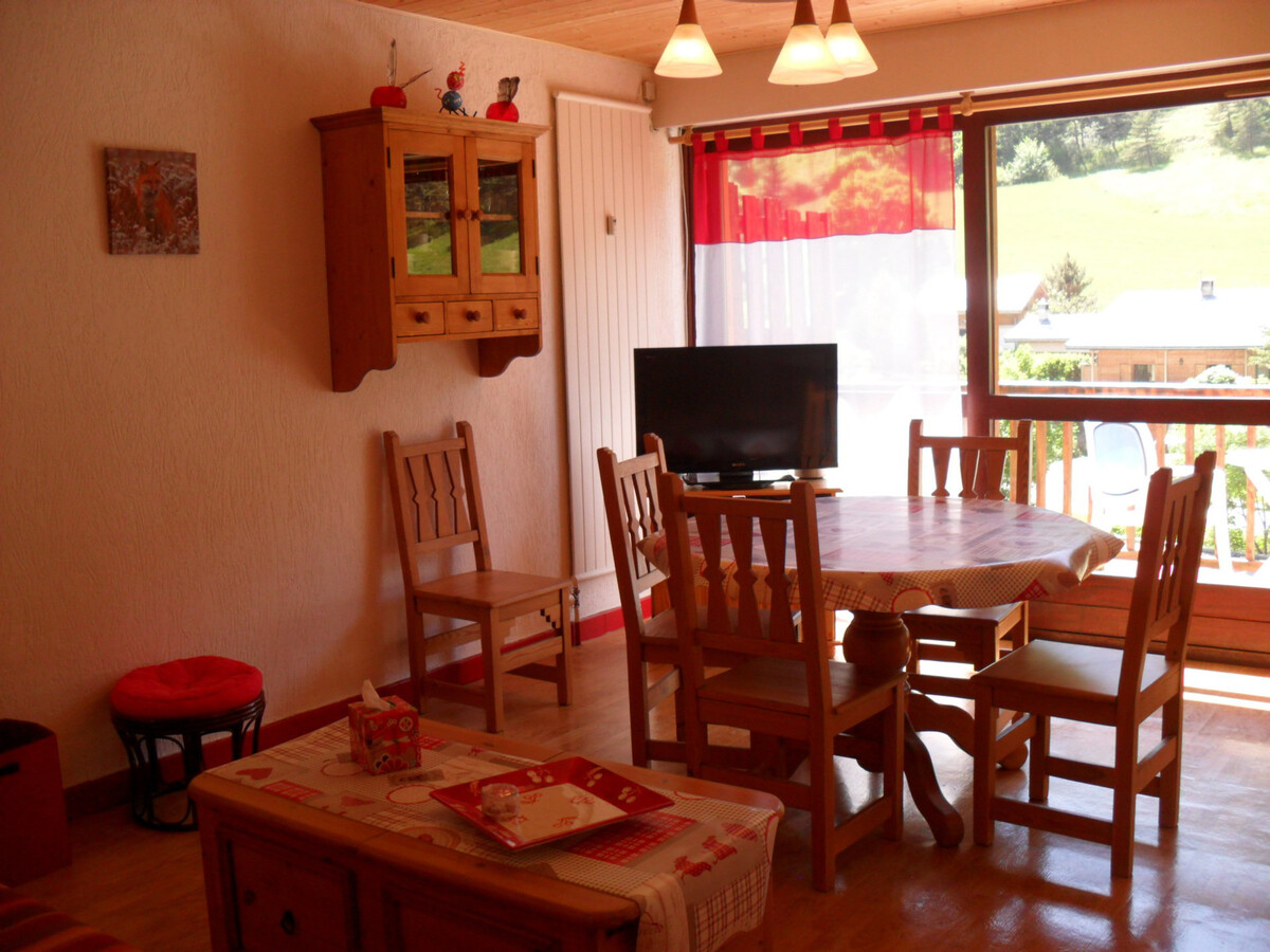 Appartement 3 pièces avec balcon ouest, 3 km des pistes - Photo 2