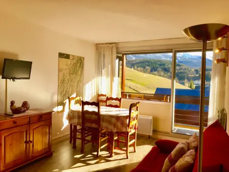 Studio cabine 33 m² vue montagnes, balcon sud à Villard-de-Lans : photo 2