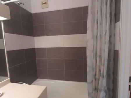 Studio cabine 33 m² vue montagnes, balcon sud à Villard-de-Lans : photo 8