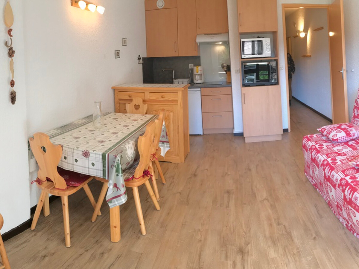 Studio cabine 25m² au pied des pistes, balcon sud - Photo 13