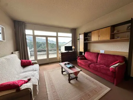 Location appartement à Villard de Lans, Studio cabine au pied des pistes à Villard de Lans, terrasse sud, parking gratuit