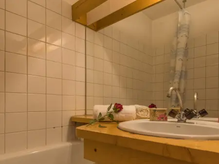 Studio 20m² Chamonix, vue Mont-Blanc, parking privé : photo 6
