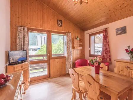 Location appartement à Chamonix Mont Blanc, 2 Pièces à Chamonix, Vue Mont-Blanc, Animaux admis, Parking